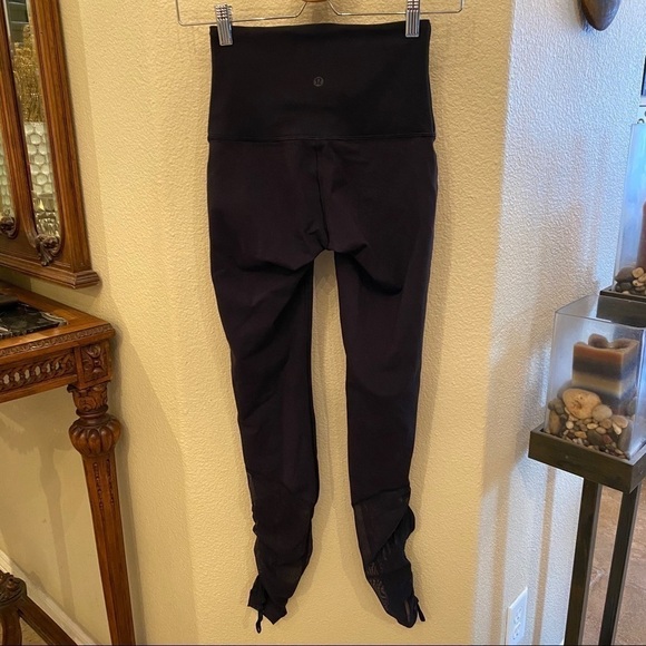 LULULEMON Black Mesh Pants Size 4-Fits Small - Picture 5 of 7